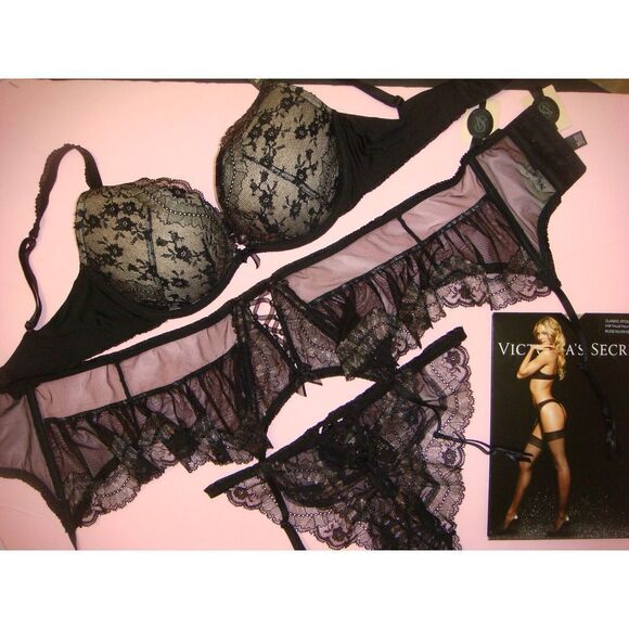 Victoria's Secret DESIGNER COLLECTION LUXE 32DD BRA SET+GARTER Black Gold foil